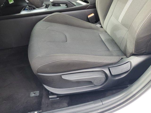 Hyundai Elantra  2025