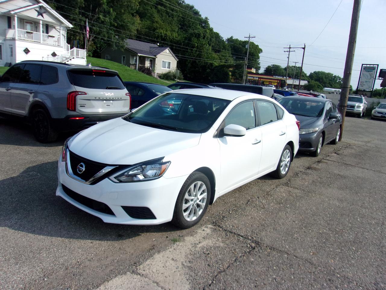 Nissan Sentra 4dr Sdn I4 CVT SV 2014