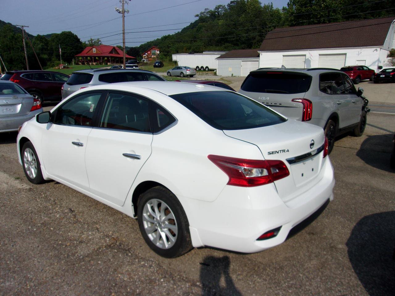 Nissan Sentra 4dr Sdn I4 CVT SV 2014
