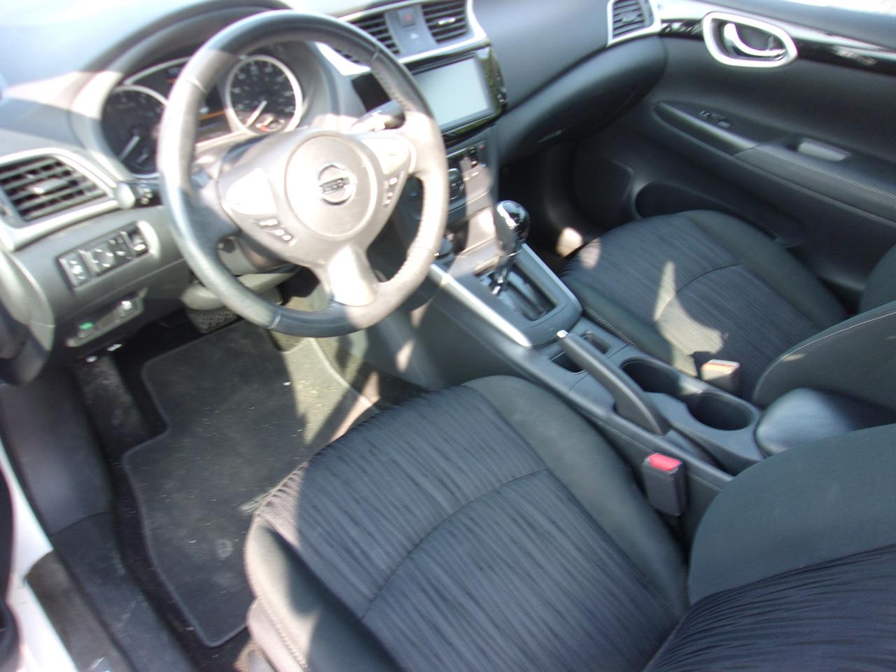 Nissan Sentra 4dr Sdn I4 CVT SV 2014