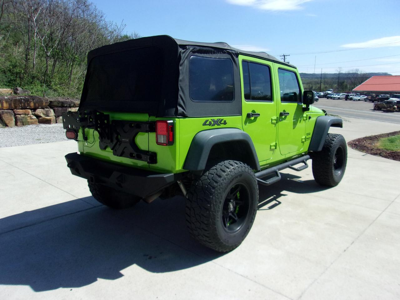 Jeep Wrangler Unlimited 4WD 4dr Sport 2013