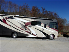 2020 Thor Motor Coach Miramar 