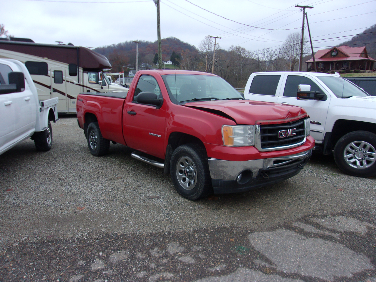 2011 GMC Sierra 1500 4WD Reg Cab 133.0" Work Truck