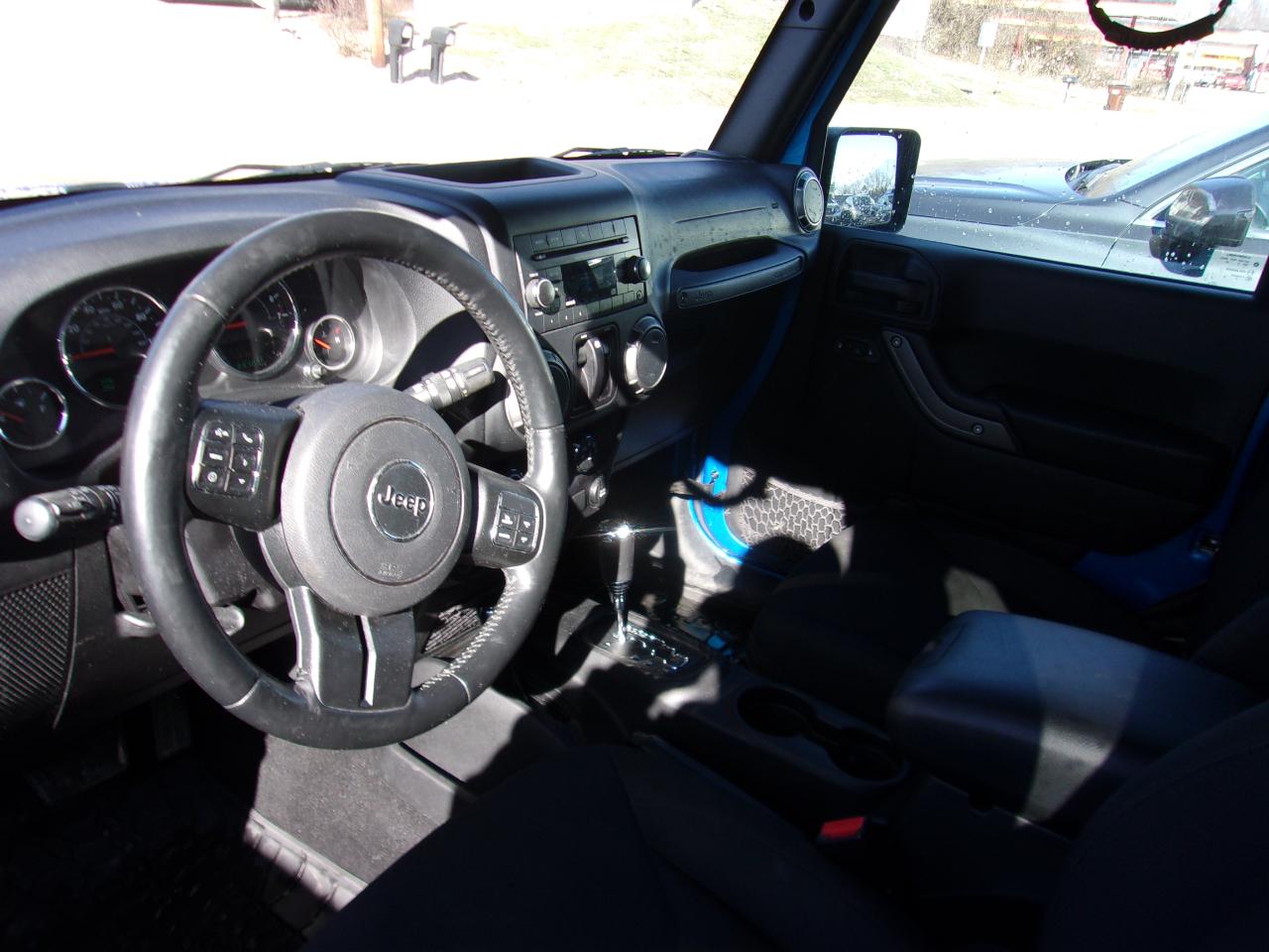 Jeep Wrangler 4WD 2dr Willys Wheeler 2016