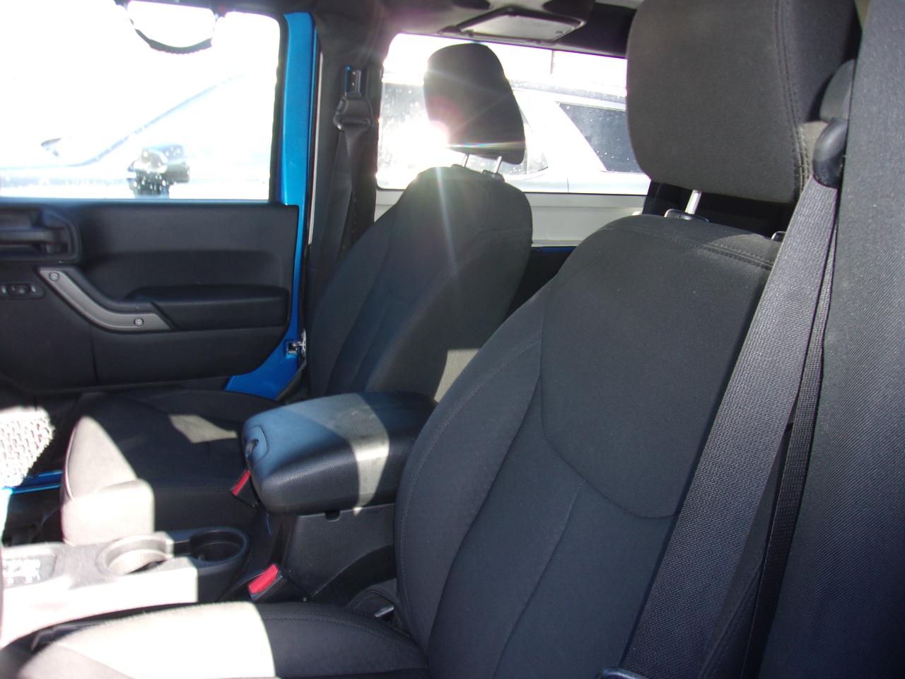 Jeep Wrangler 4WD 2dr Willys Wheeler 2016