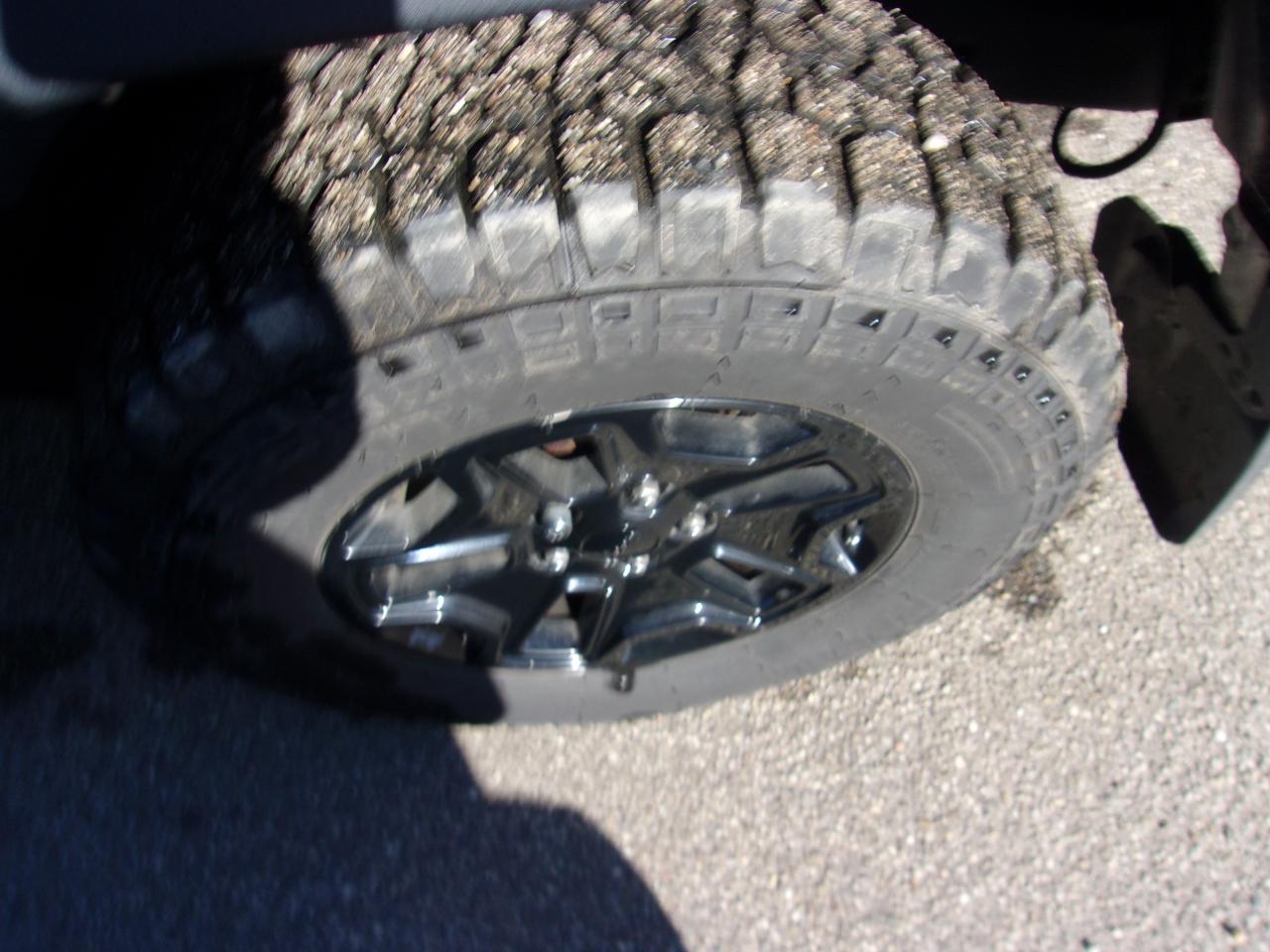 Jeep Wrangler 4WD 2dr Willys Wheeler 2016