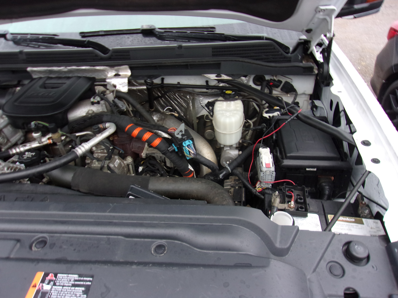 GMC Sierra 2500HD 4WD Double Cab 144.2" SLE 2015