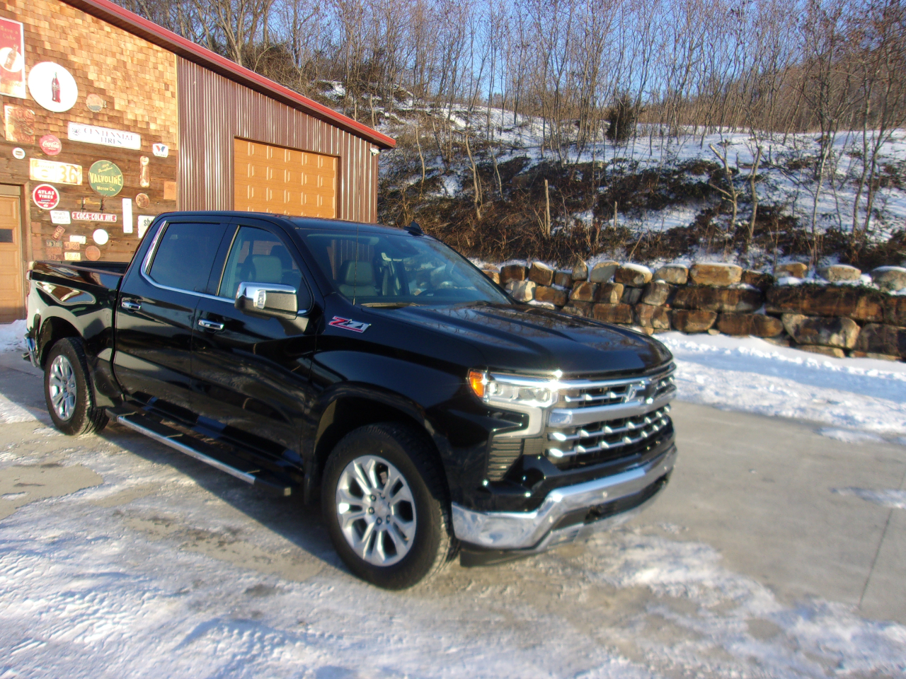 2022 Chevrolet Silverado 1500 4WD Crew Cab 147" LTZ