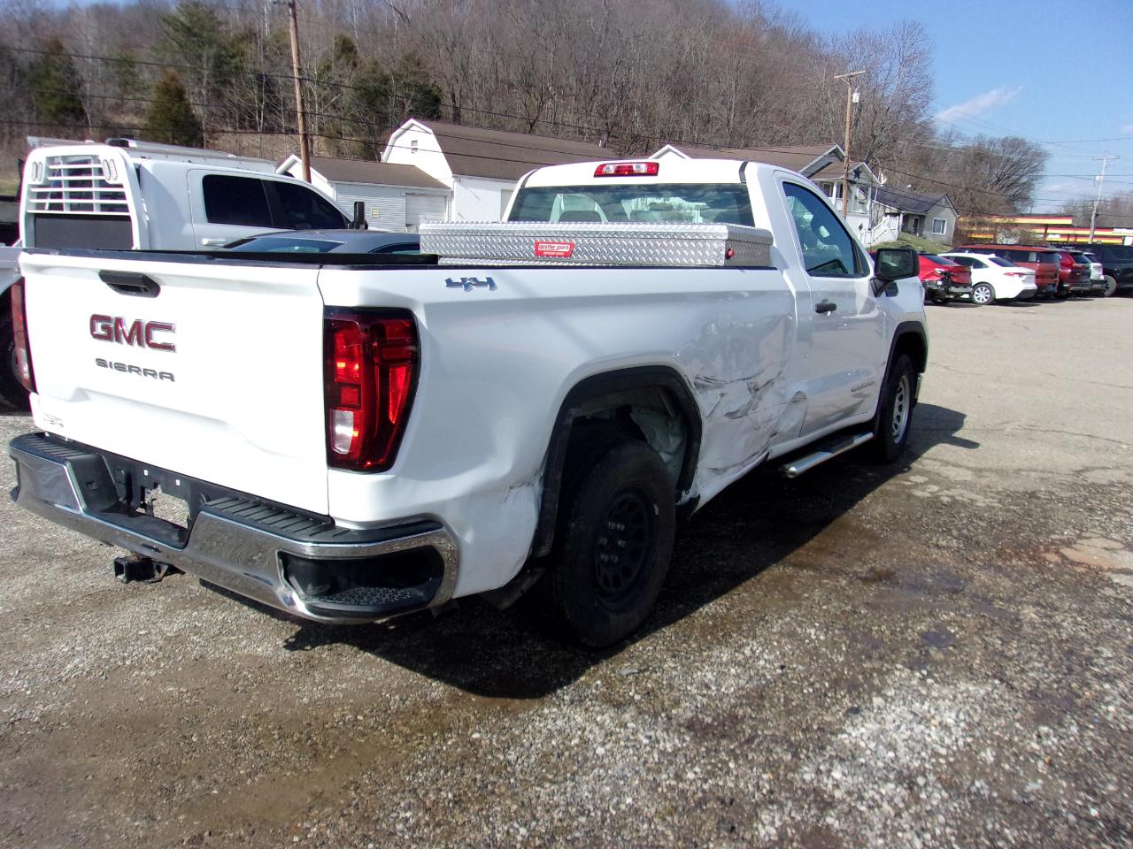 GMC Sierra 1500 4WD Reg Cab 140" Pro 2022