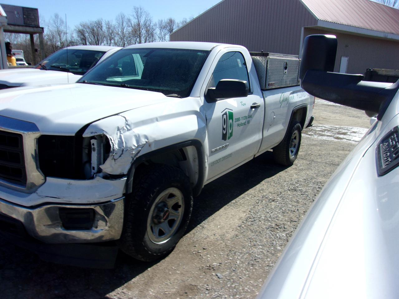 GMC Sierra 1500 4WD Reg Cab 133.0" 2015