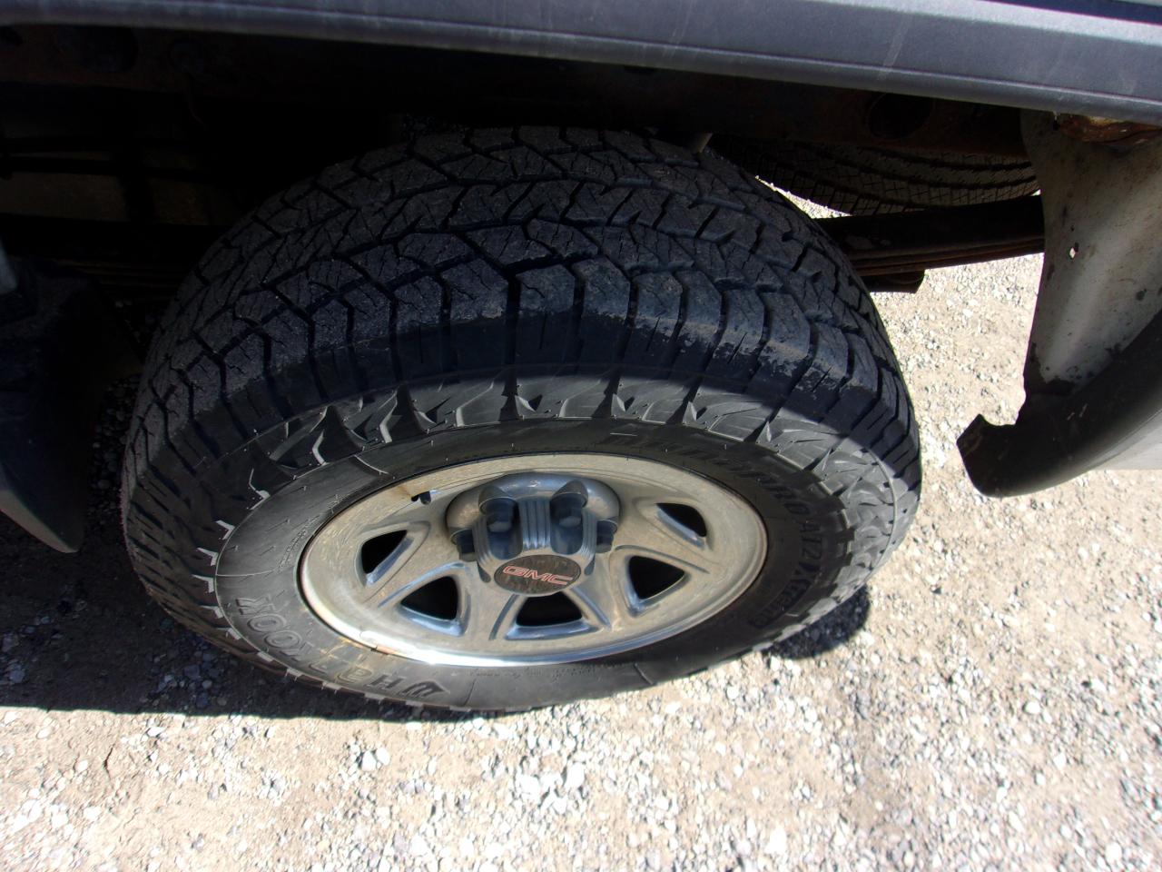 GMC Sierra 1500 4WD Reg Cab 133.0" 2015