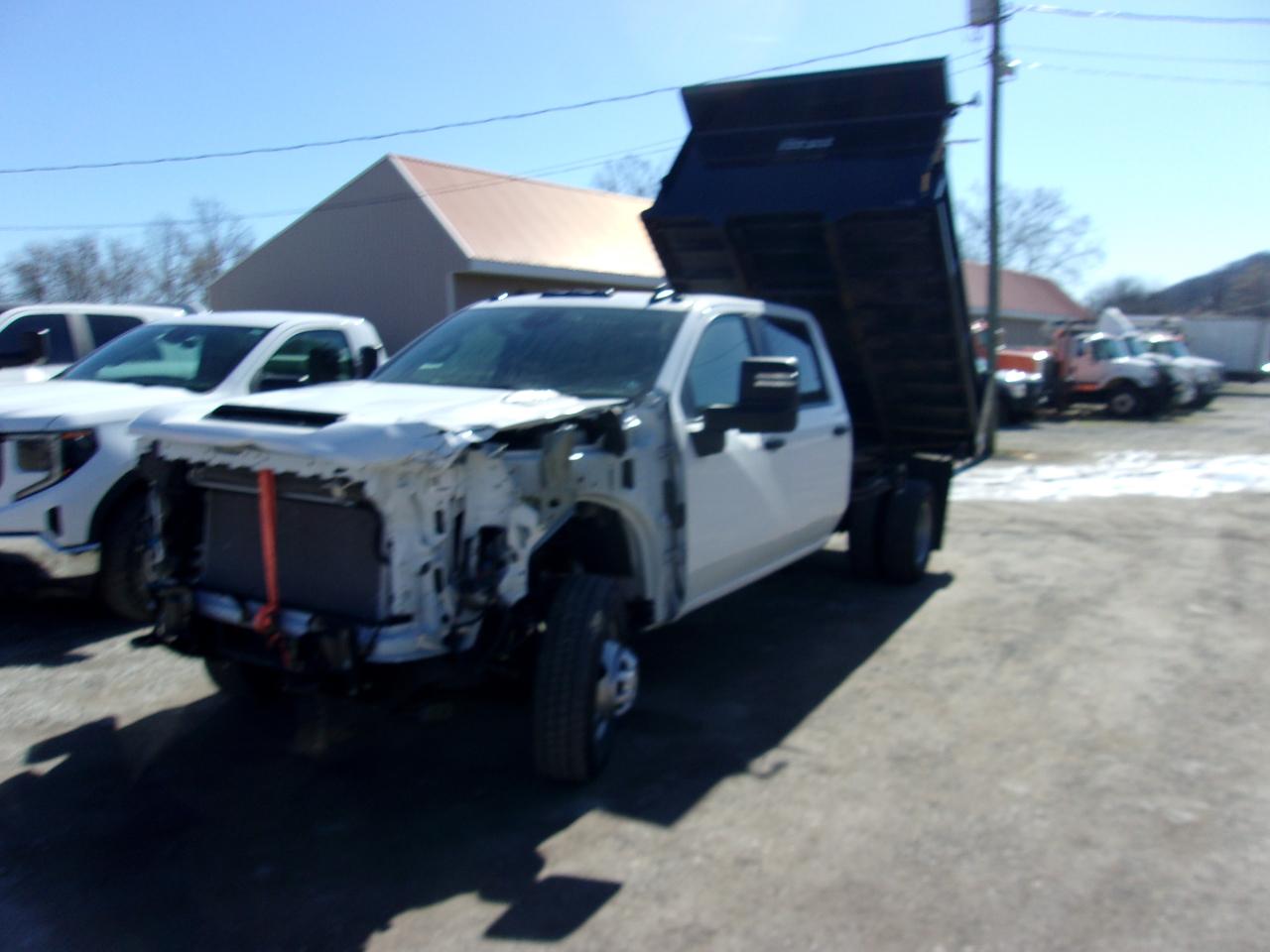 Chevrolet Silverado 3500HD CC 4WD Crew Cab 177" WB, 60" CA Work Truck 2025