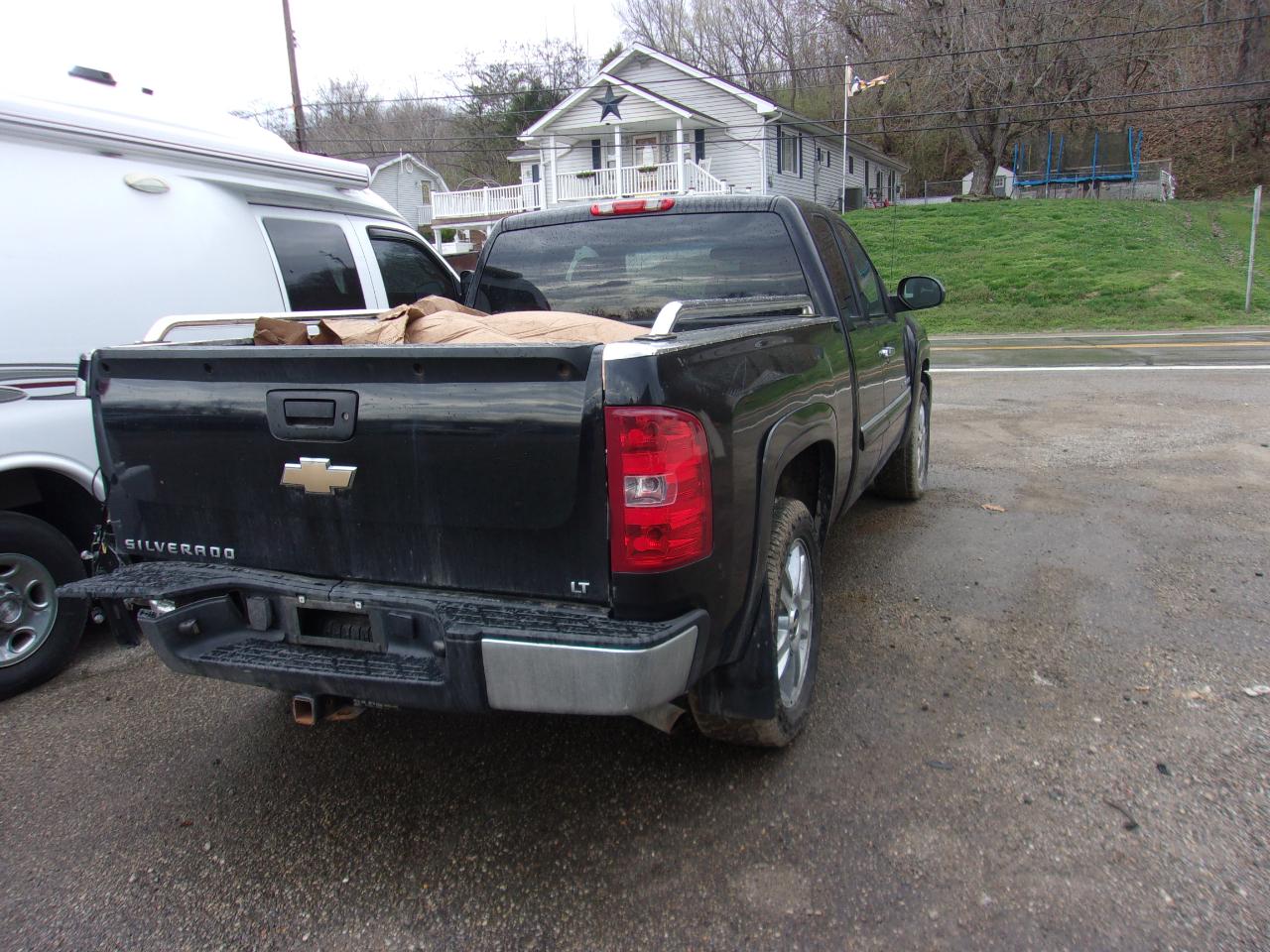 Chevrolet Silverado 1500 4WD Ext Cab 143.5" LT 2013