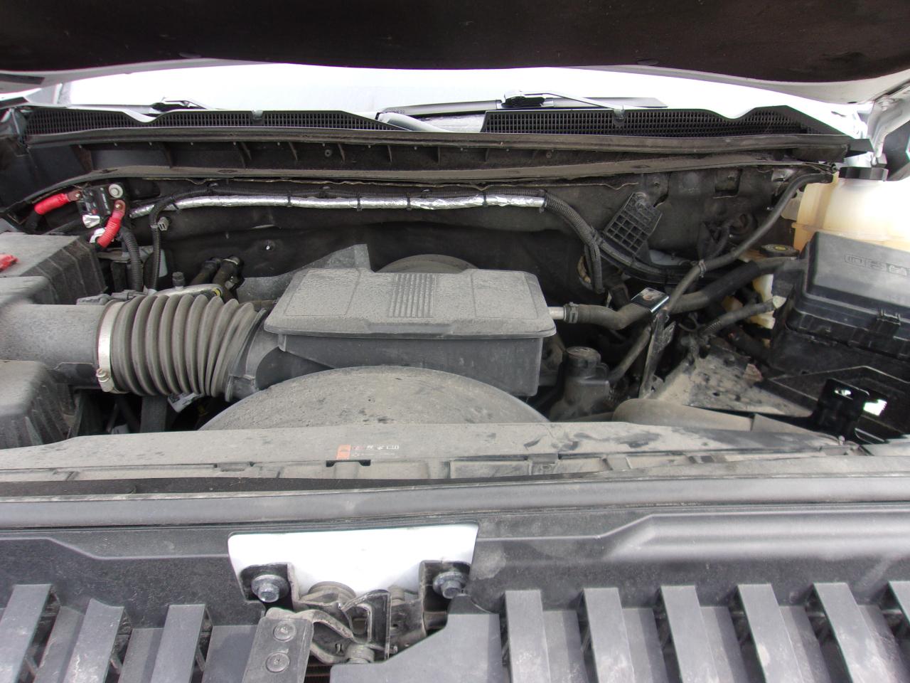 GMC Sierra 2500HD 4WD Crew Cab 172" Pro 2024