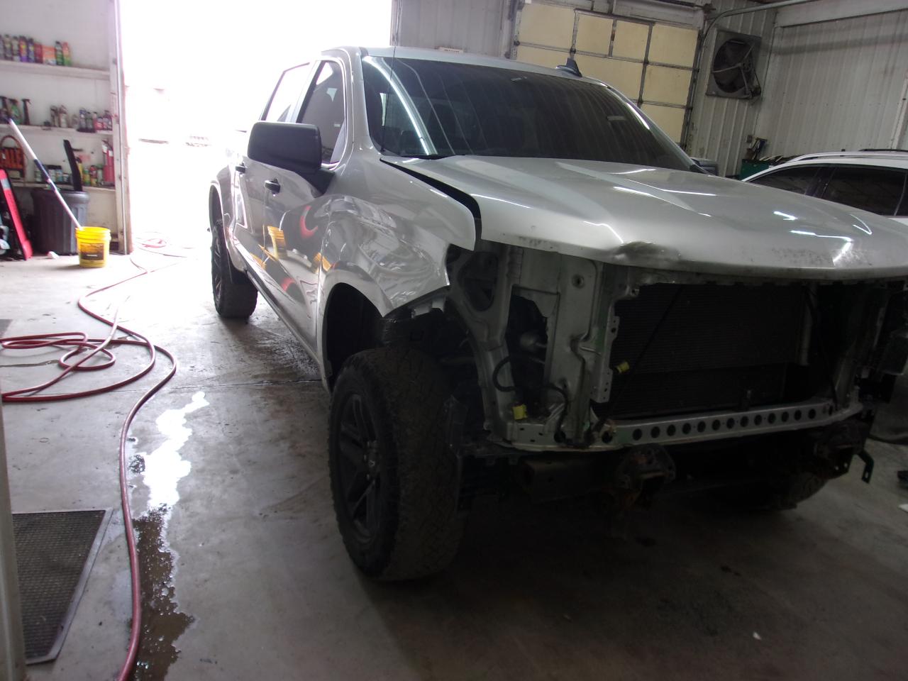 Chevrolet Silverado 1500 4WD Crew Cab 147" Custom Trail Boss 2020