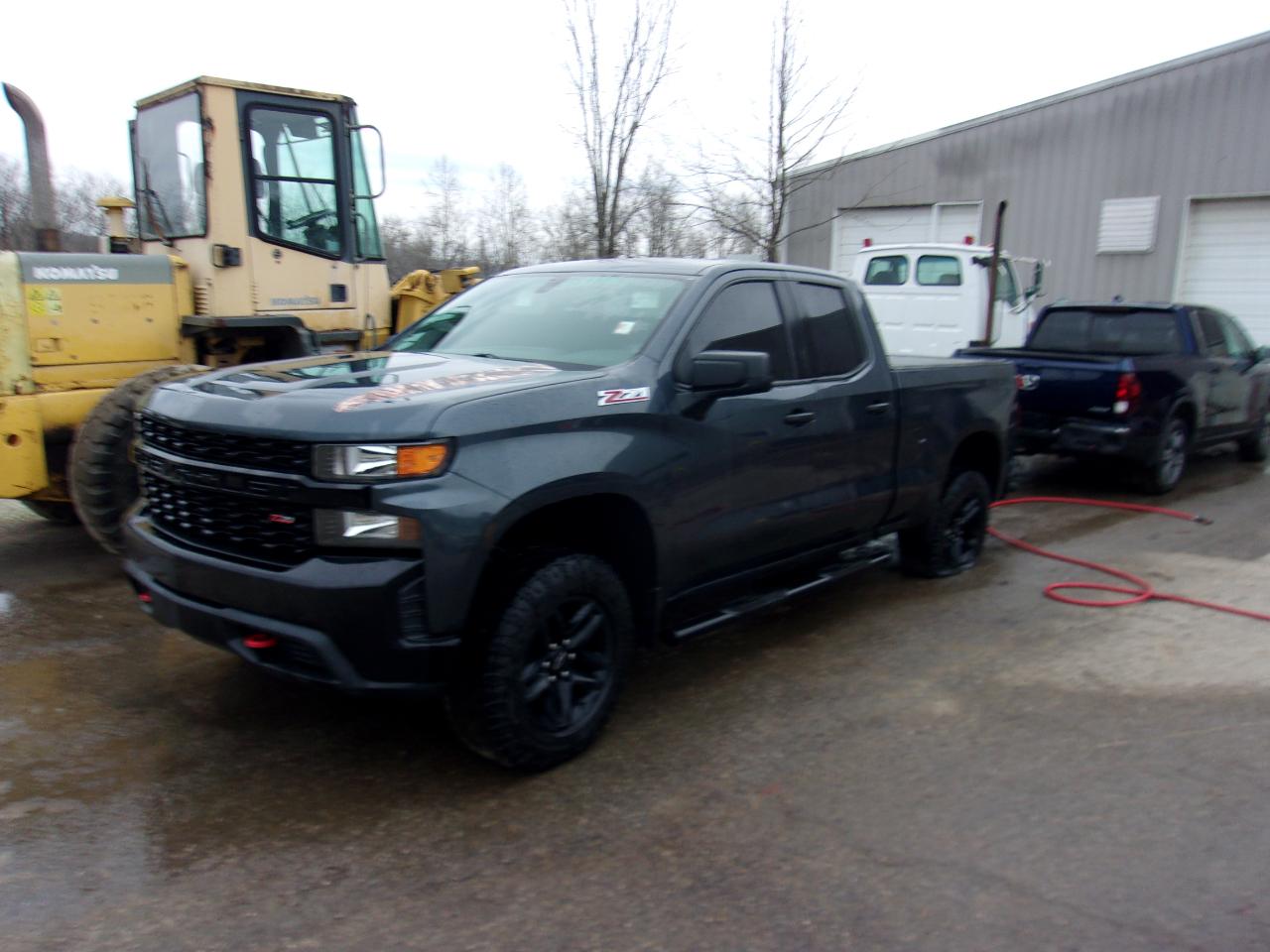 2019 Chevrolet Silverado 1500 4WD Double Cab 147" Custom Trail Boss