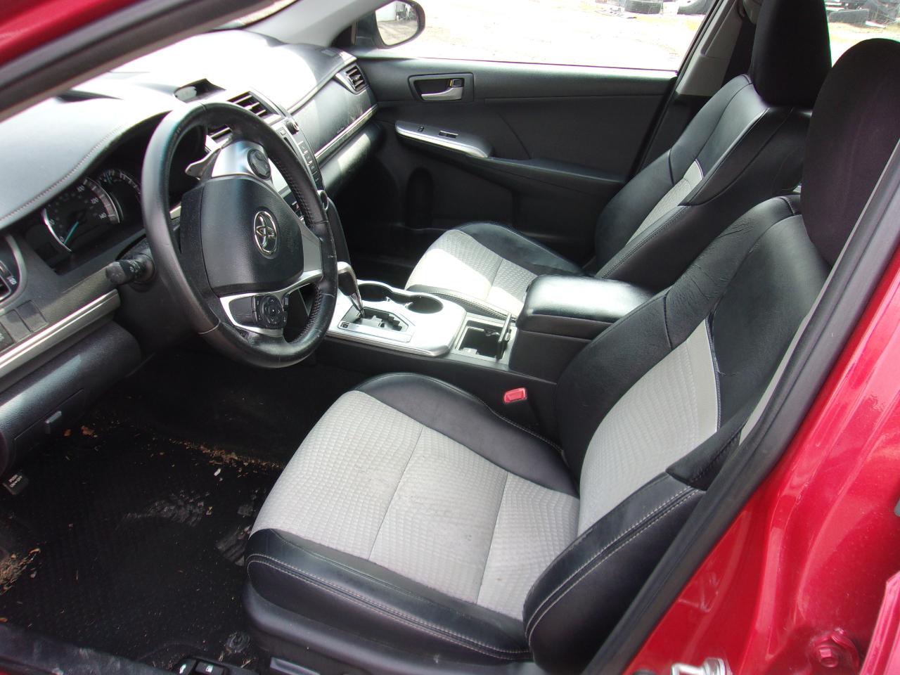 Toyota Camry 4dr Sdn I4 Auto SE Sport Limited Edition (Natl) 2012