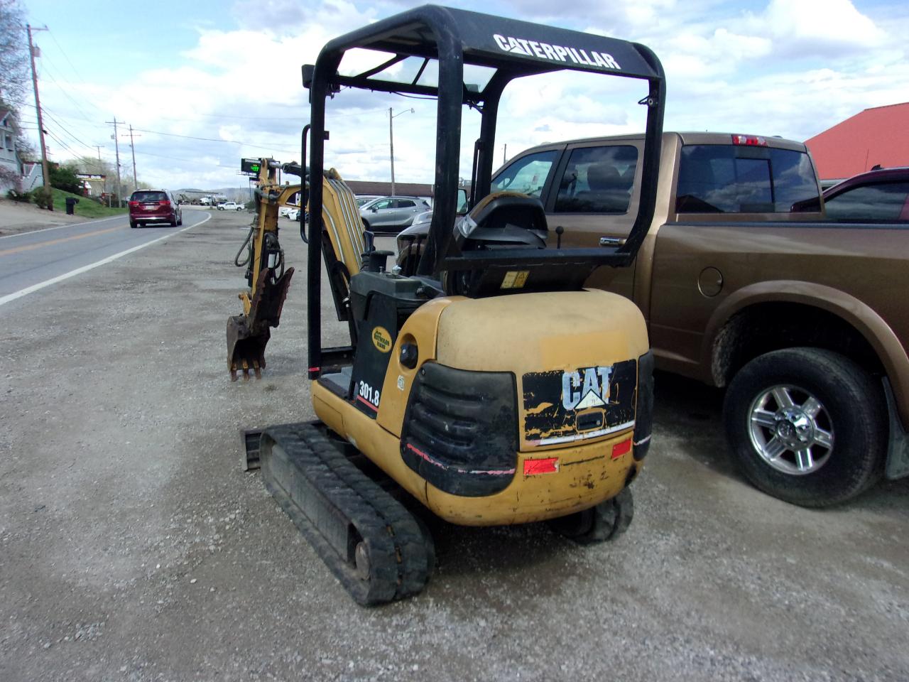 Caterpillar 300BL  2011