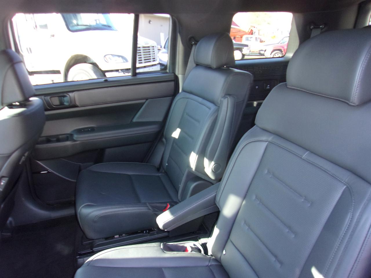 Hyundai Santa Fe Calligraphy AWD 2025