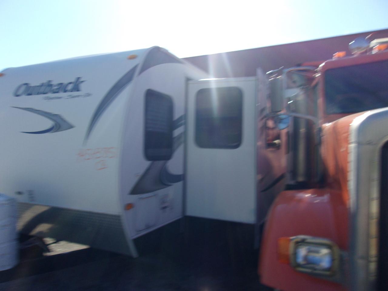 Keystone RV Outback  2011