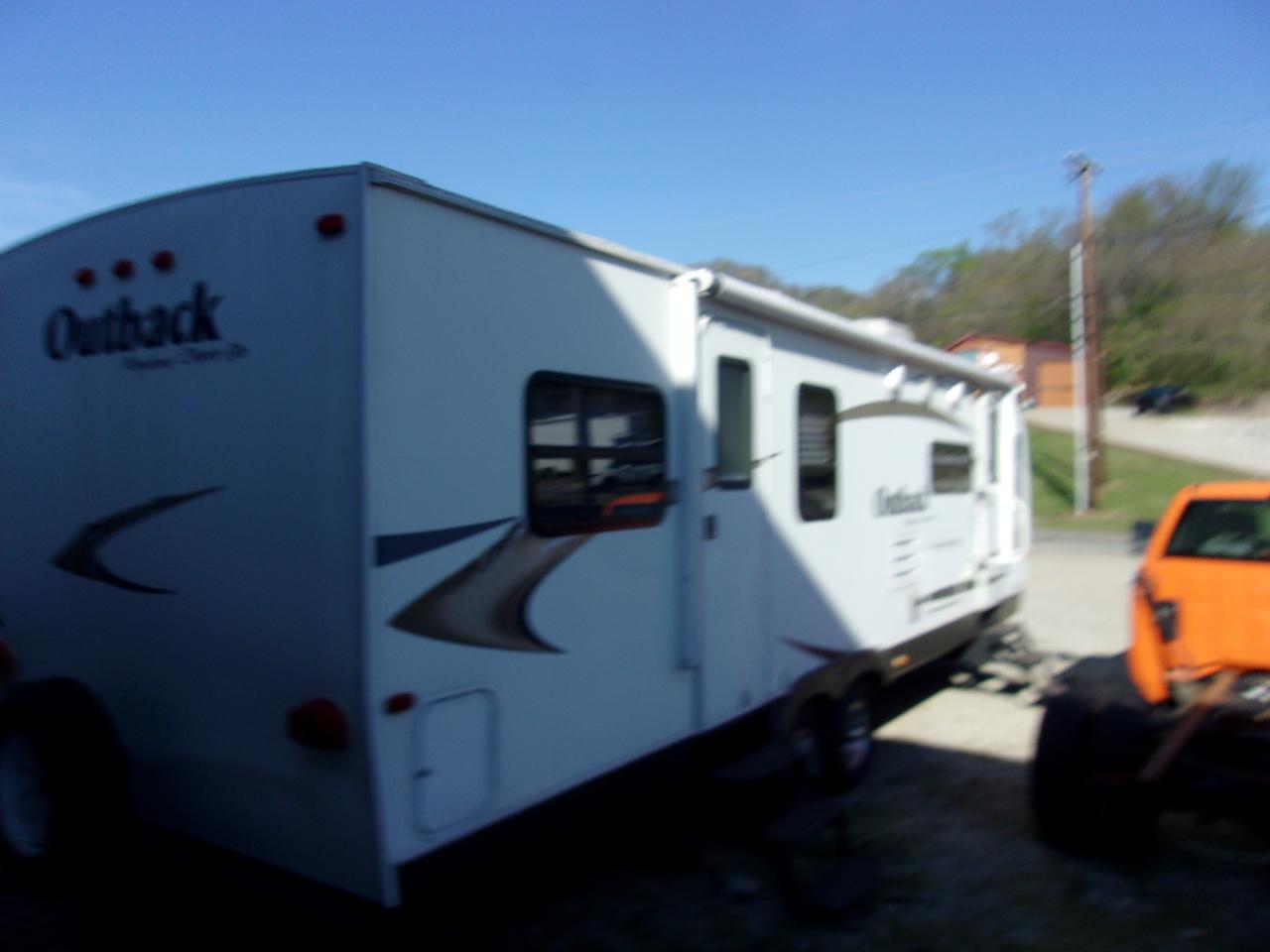 Keystone RV Outback  2011