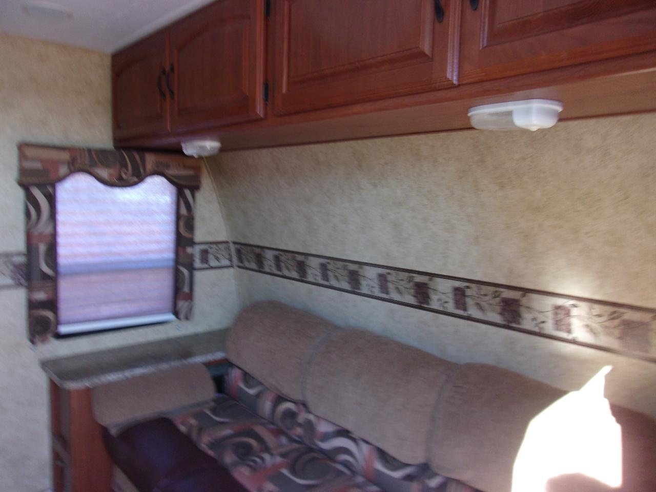 Keystone RV Outback  2011