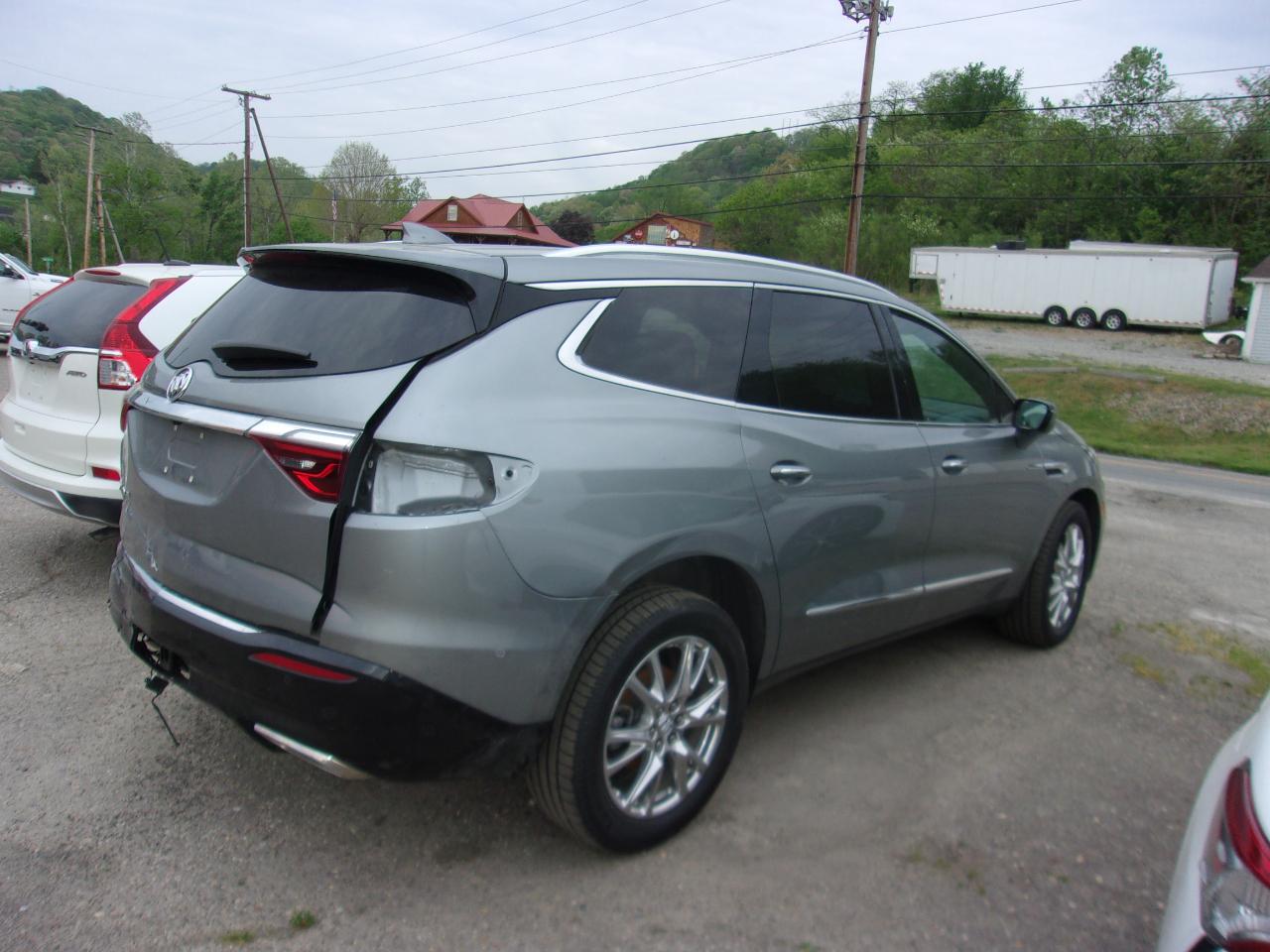 Buick Enclave AWD 4dr Essence 2023