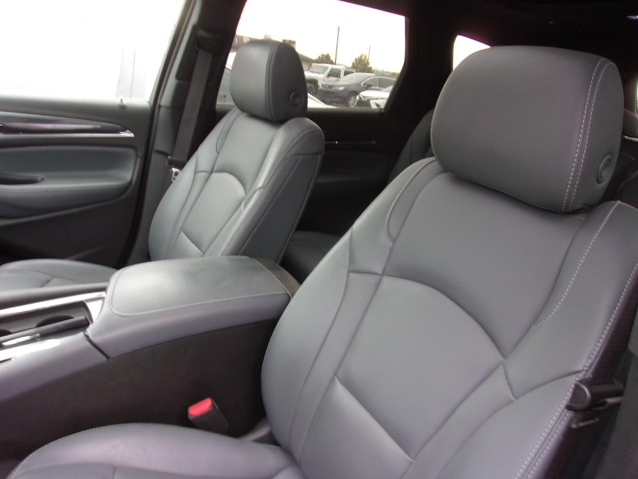 Buick Enclave AWD 4dr Essence 2023