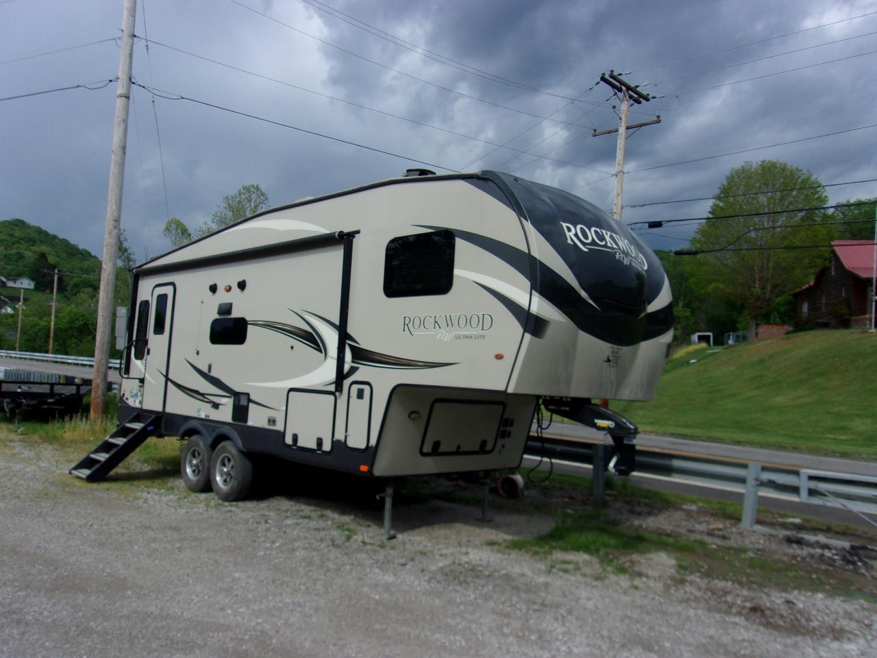 Forest River Rockwood Ultra lite  2020