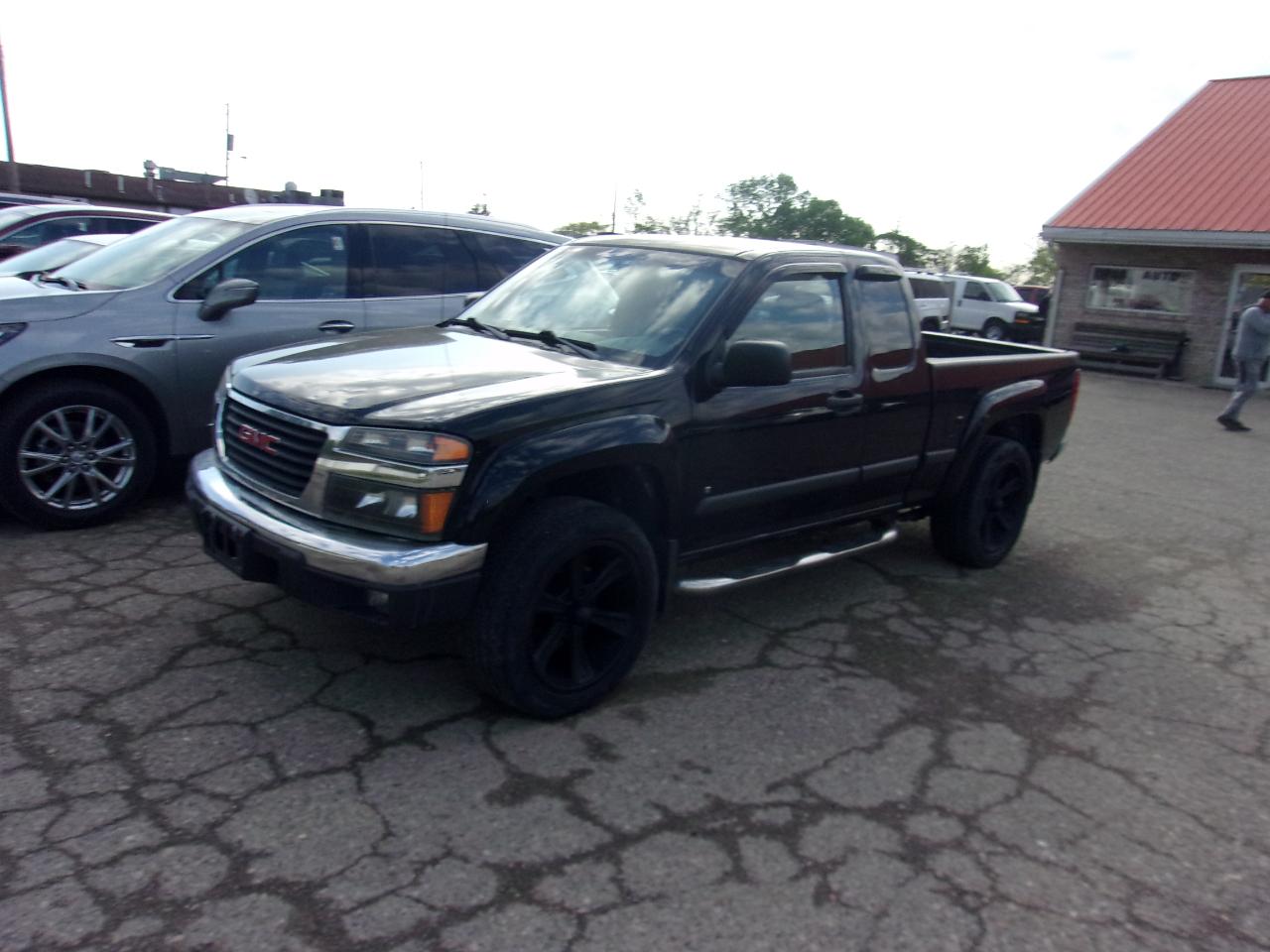 GMC Canyon Ext Cab 125.9" WB 4WD Work Truck 2006