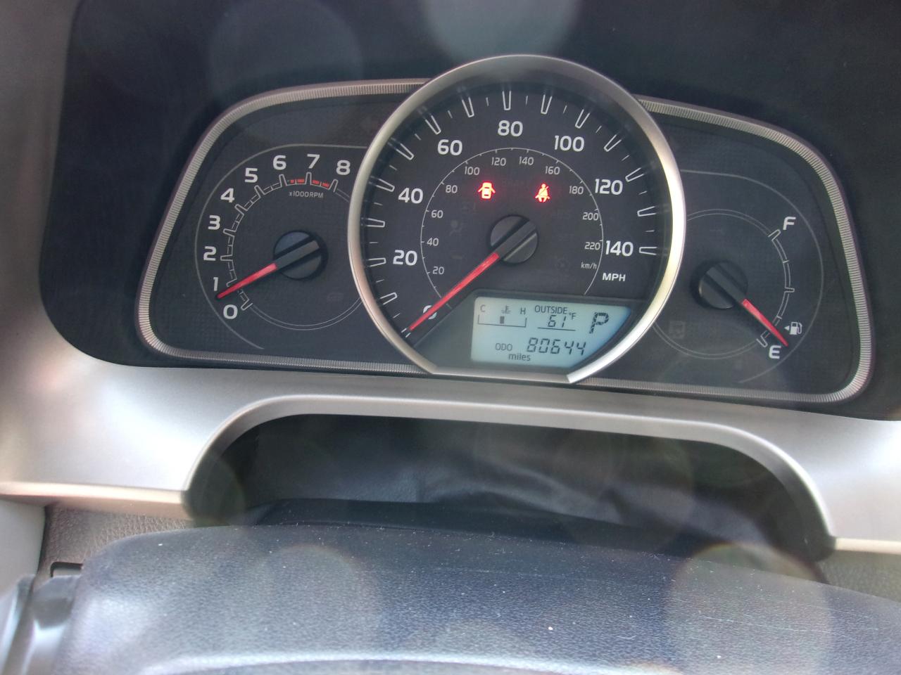 Toyota RAV4 AWD 4dr XLE (Natl) 2015