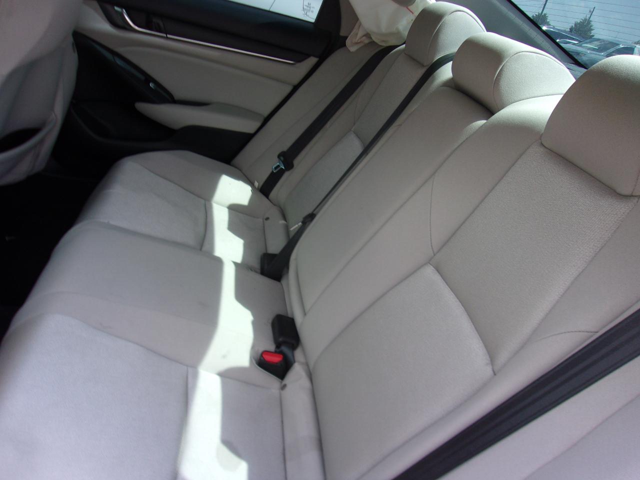 Honda Accord Sedan LX 1.5T CVT 2018