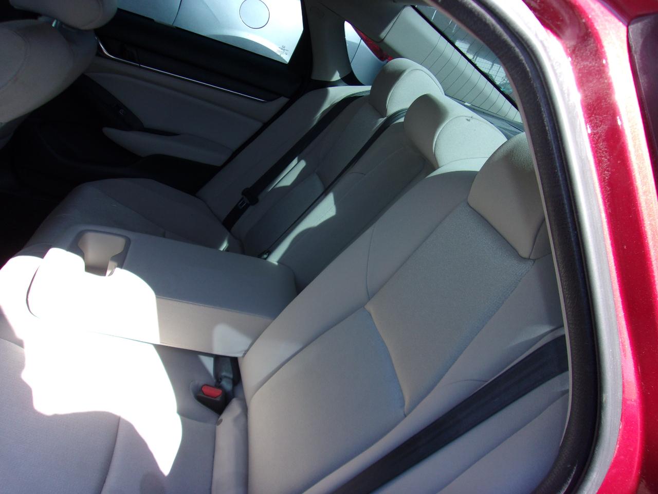 Honda Accord Sedan LX 1.5T CVT 2018