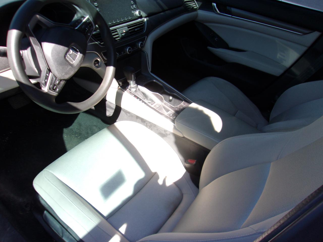 Honda Accord Sedan LX 1.5T CVT 2018