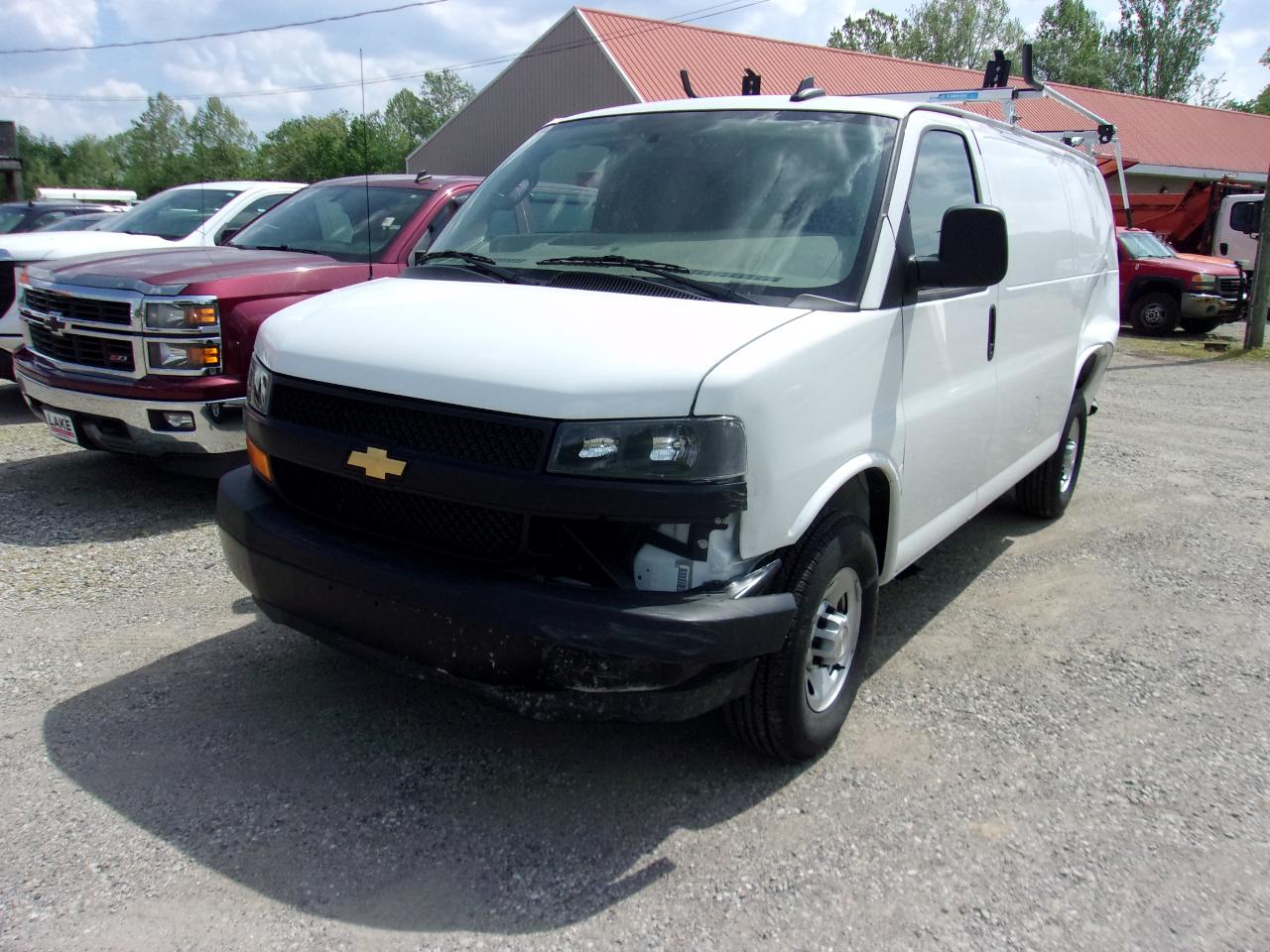 Chevrolet Express Cargo Van RWD 2500 135" 2025