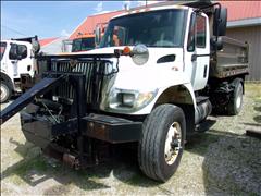 2005 International 7400 