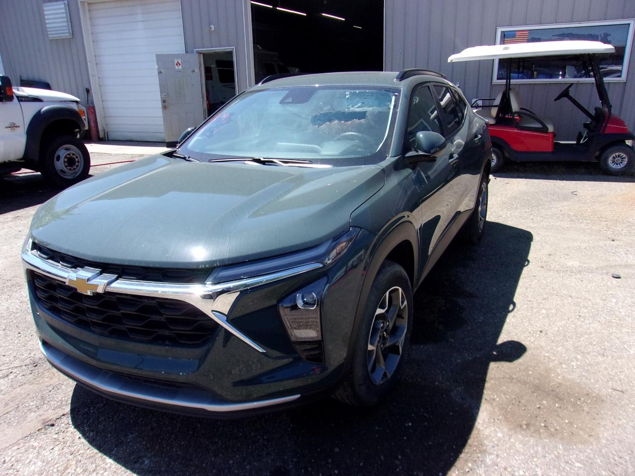 2025 Chevrolet Trax FWD 4dr LT