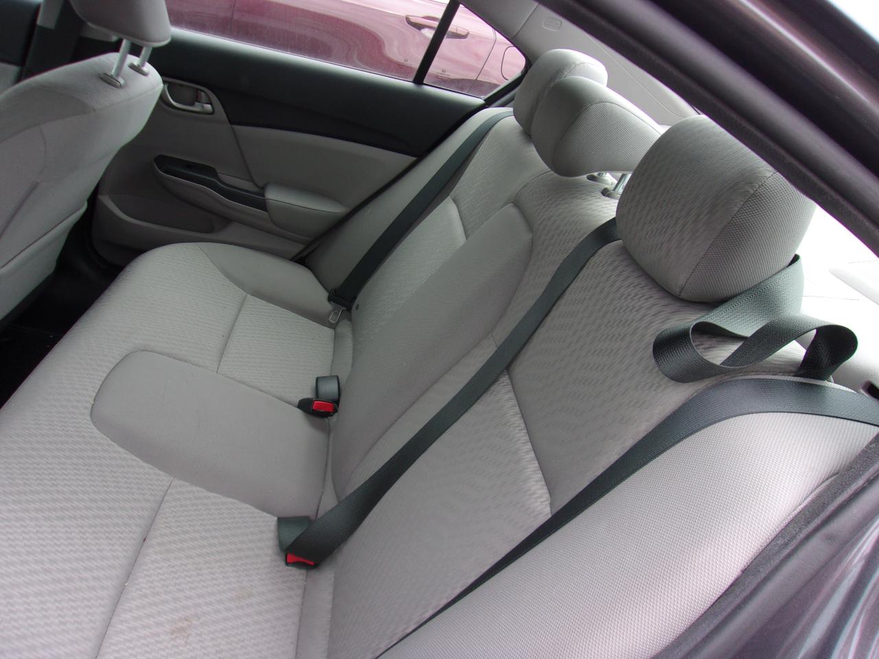 Honda Civic Sedan 4dr CVT LX 2015