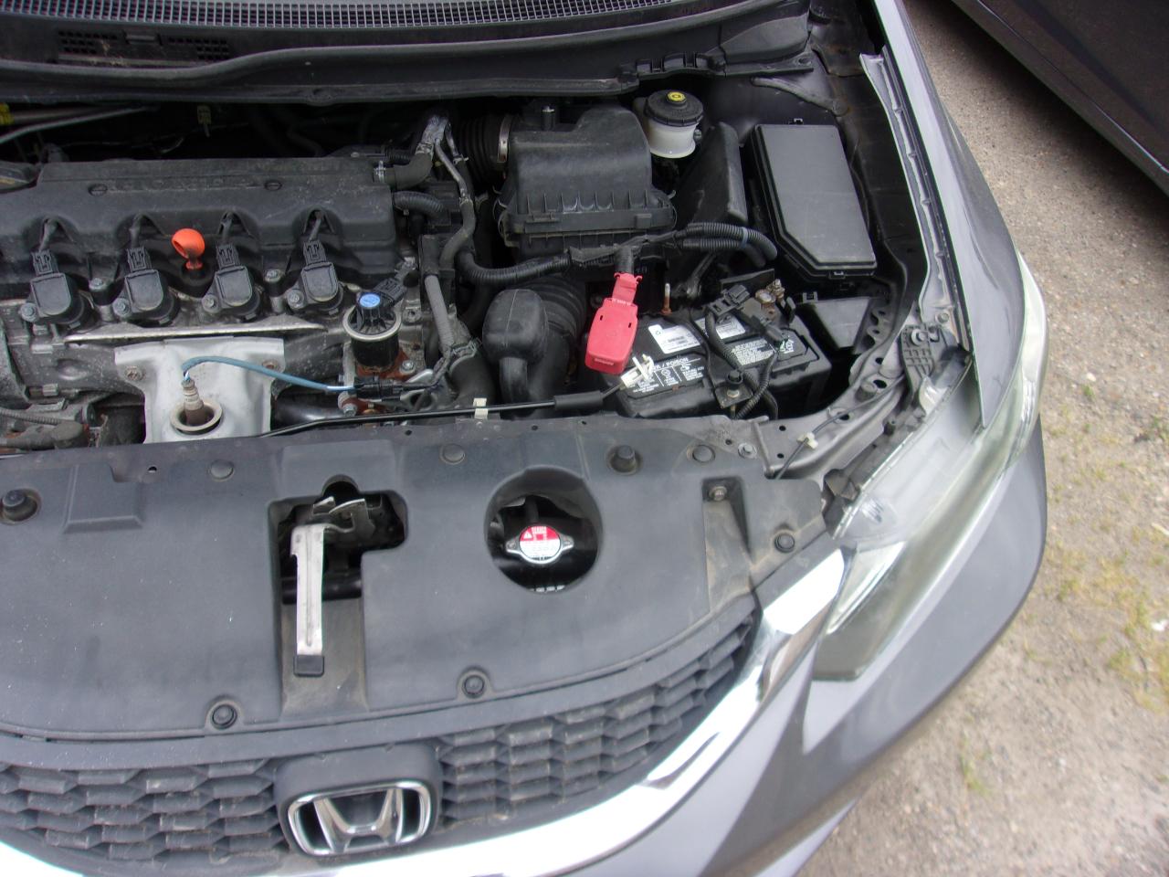 Honda Civic Sedan 4dr CVT LX 2015