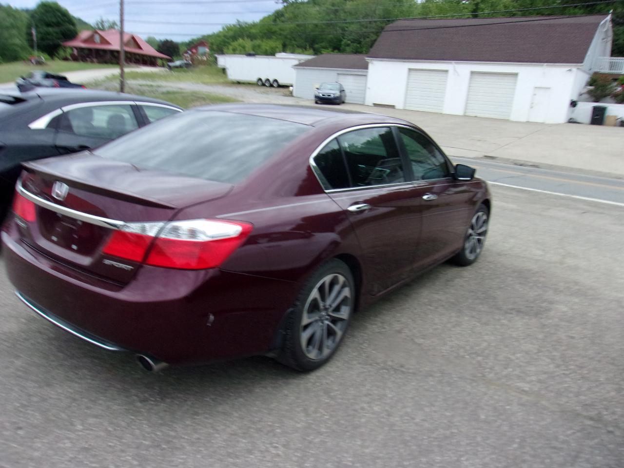 Honda Accord Sdn 4dr I4 CVT Sport 2013