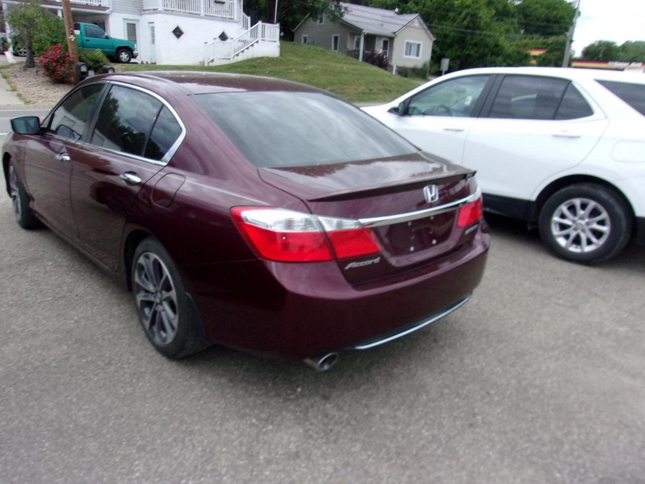 Honda Accord Sdn 4dr I4 CVT Sport 2013