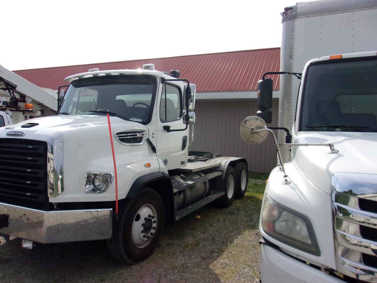 Freightliner 114SD  2022
