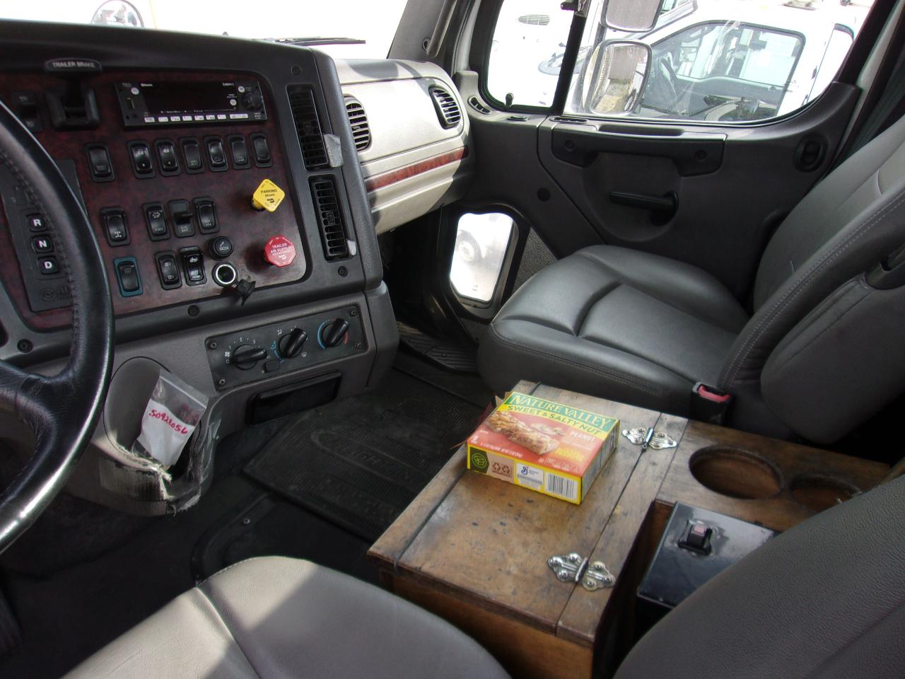 Freightliner 114SD  2022