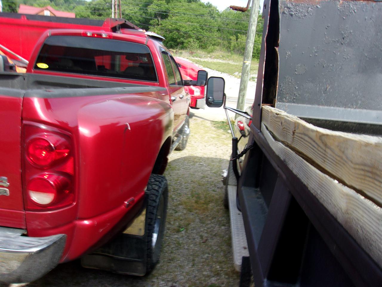 Dodge Ram 3500 4WD Quad Cab 160.5" DRW Laramie 2007