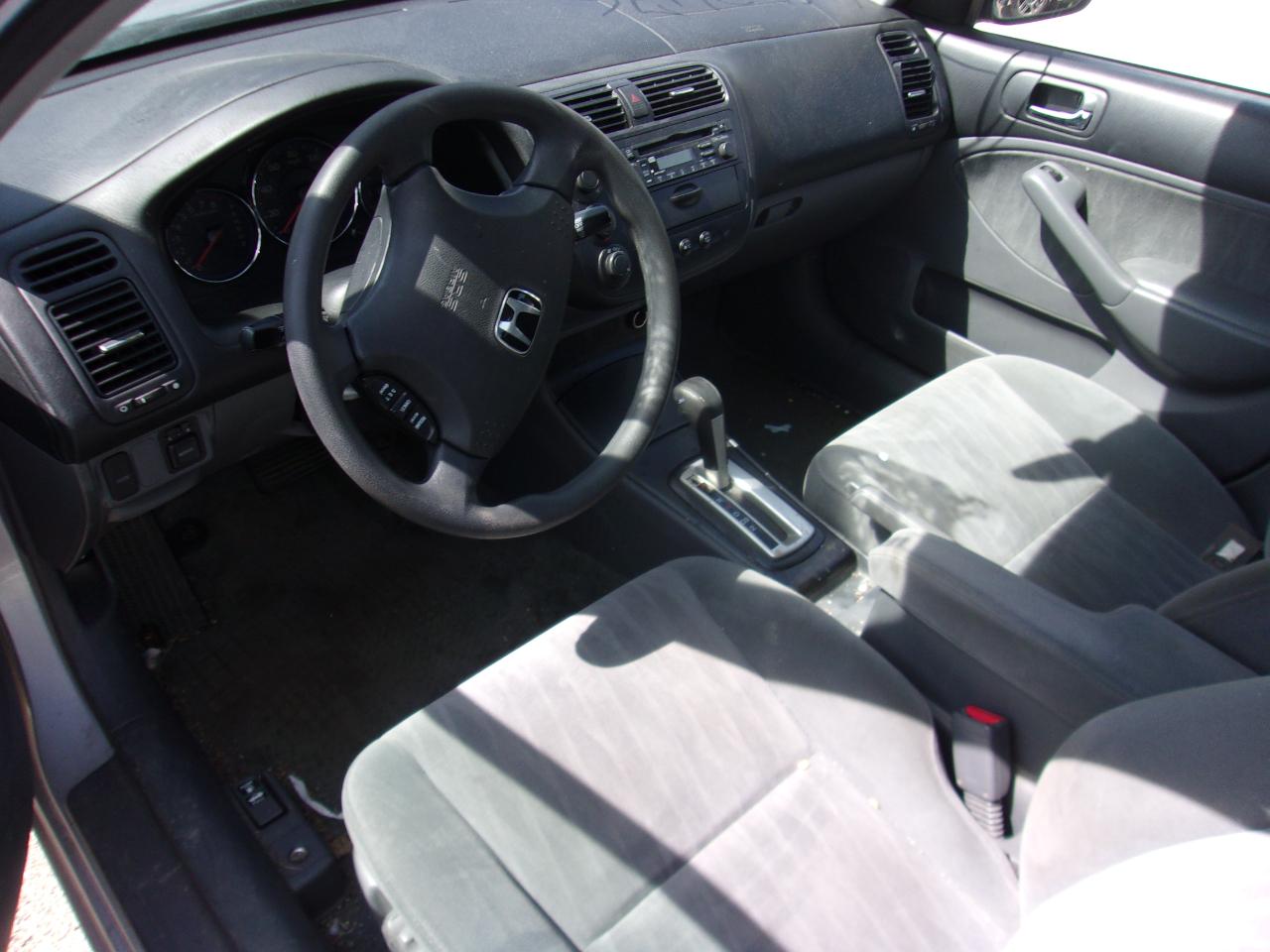 Honda Civic Sdn LX AT 2005