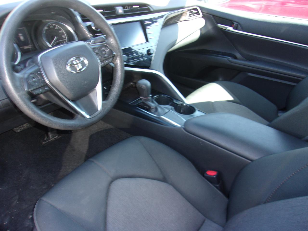 Toyota Camry XLE Auto (Natl) 2019