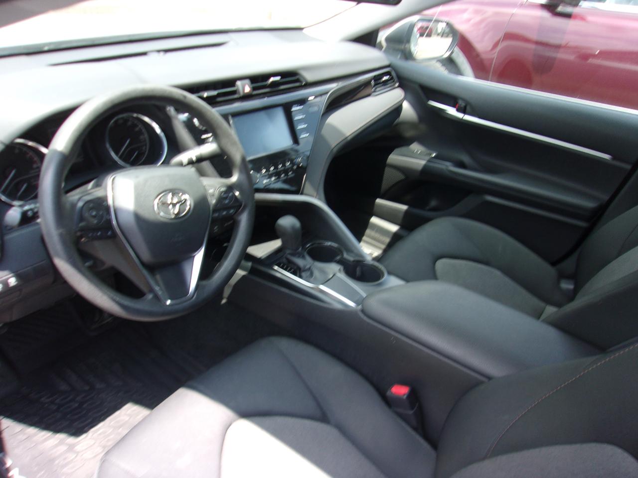 Toyota Camry XLE Auto (Natl) 2019
