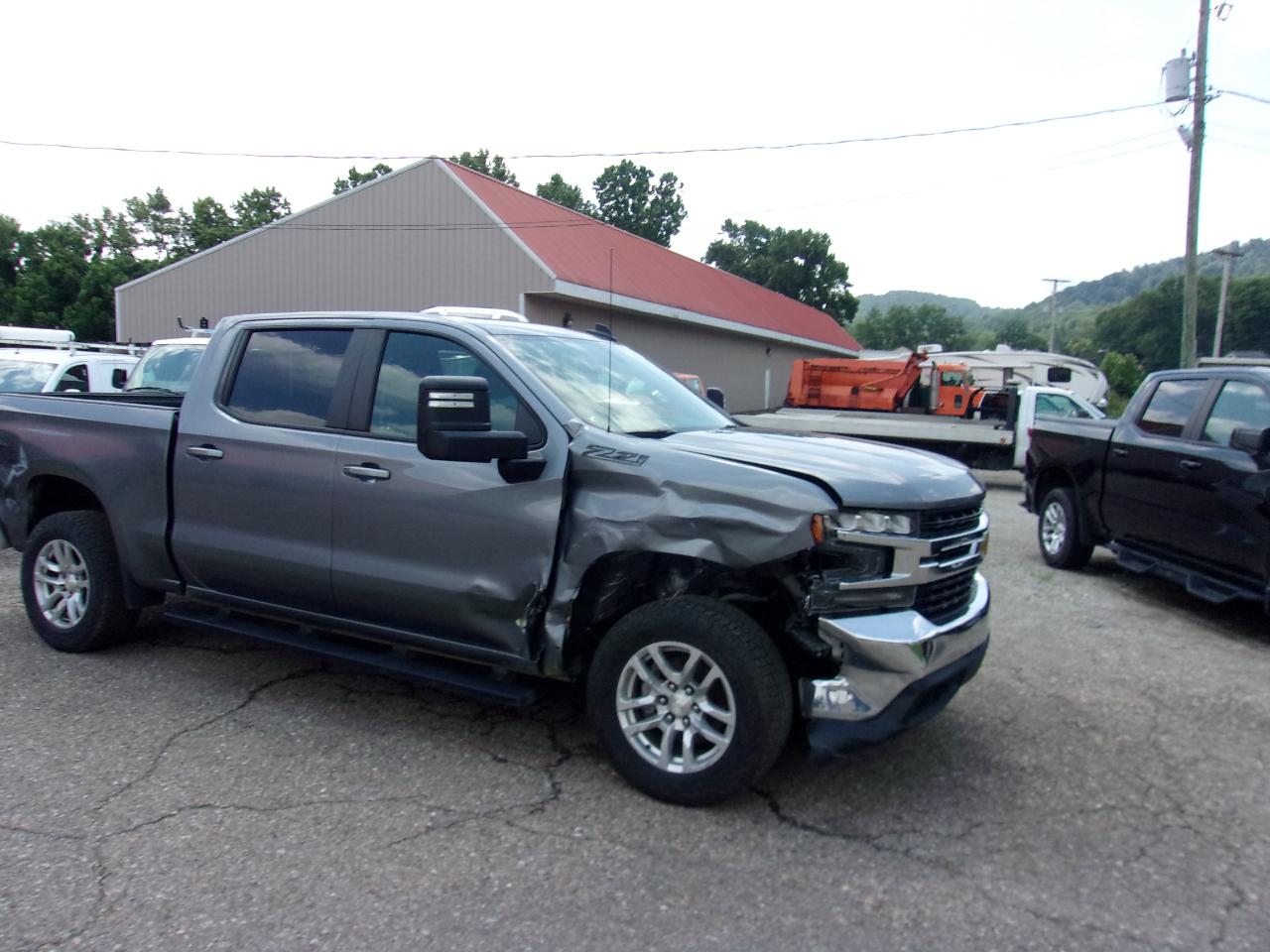 Chevrolet Silverado 1500 4WD Crew Cab 147" LT w/1LT 2021