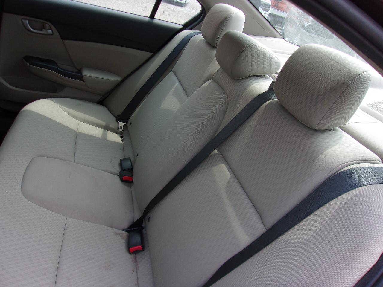 Honda Civic Sedan 4dr CVT LX 2015