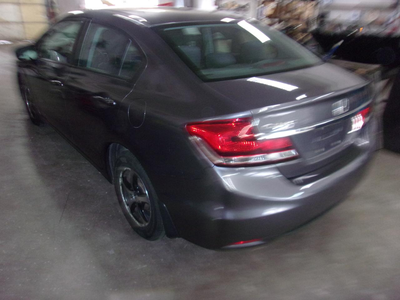 Honda Civic Sedan 4dr CVT SE 2015